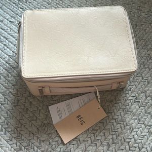 Béis Cosmetic Case